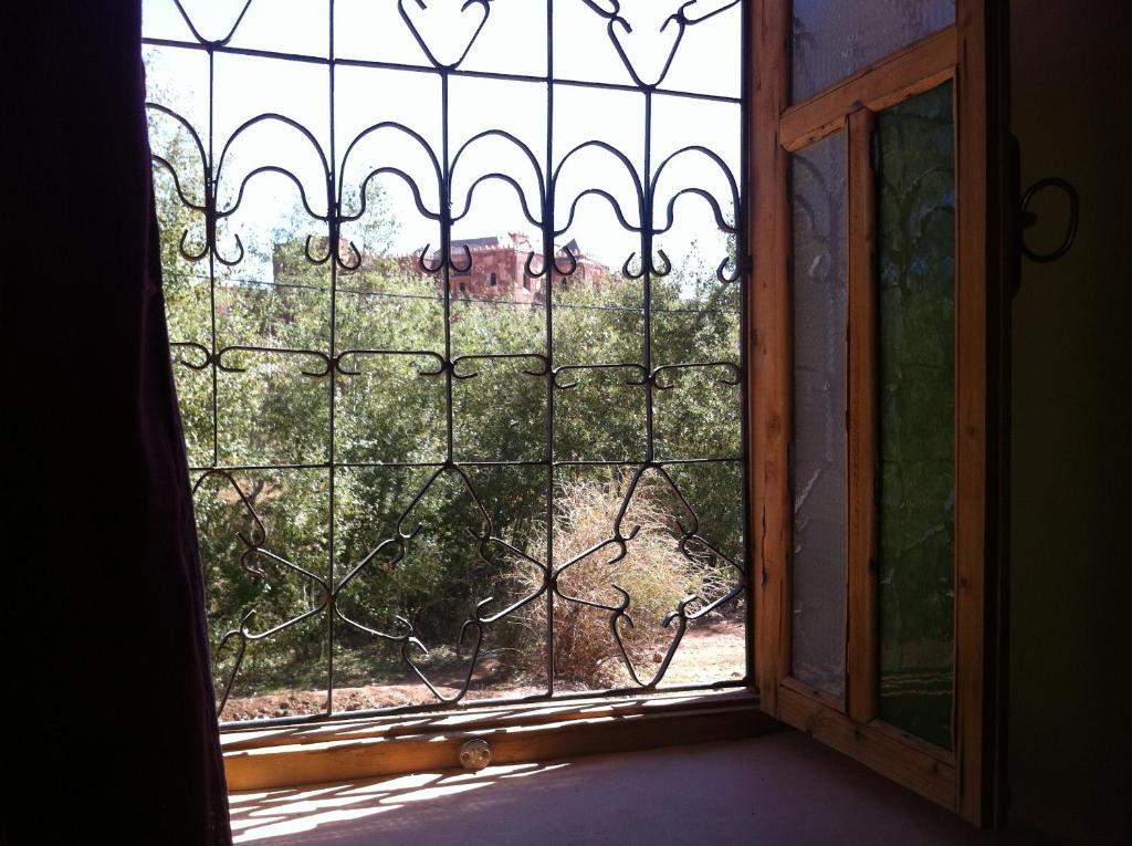 Tizi Maison D'Hotes Telouet Ruang foto